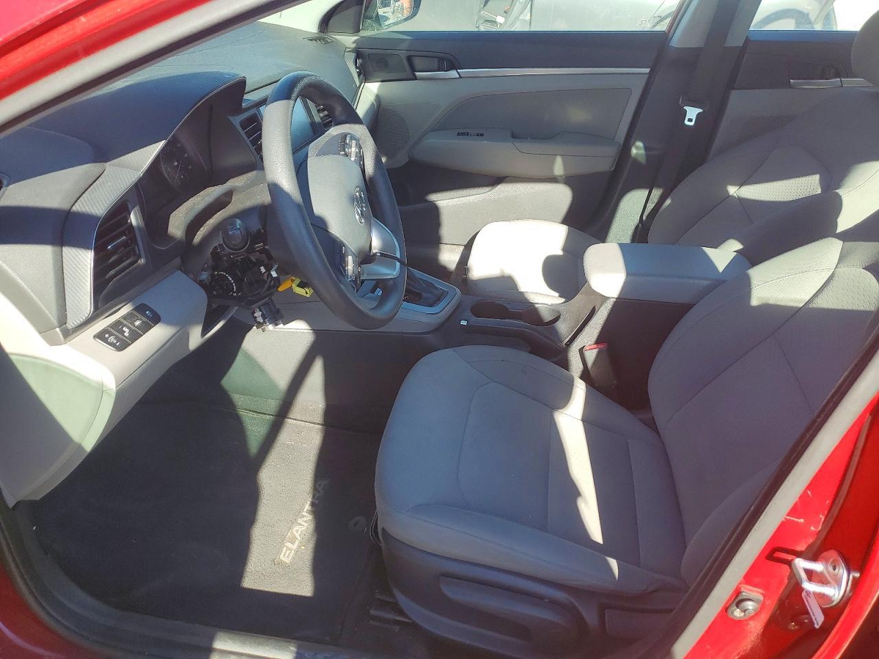 2019 Hyundai Elantra Sel - Фото 7