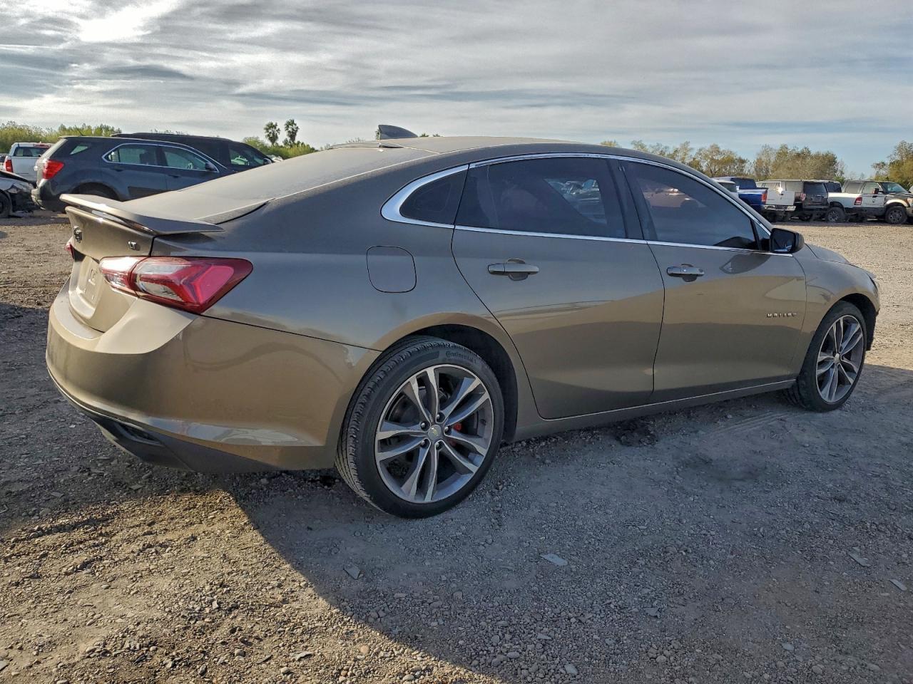 2020 Chevrolet Malibu Lt - Фото 3