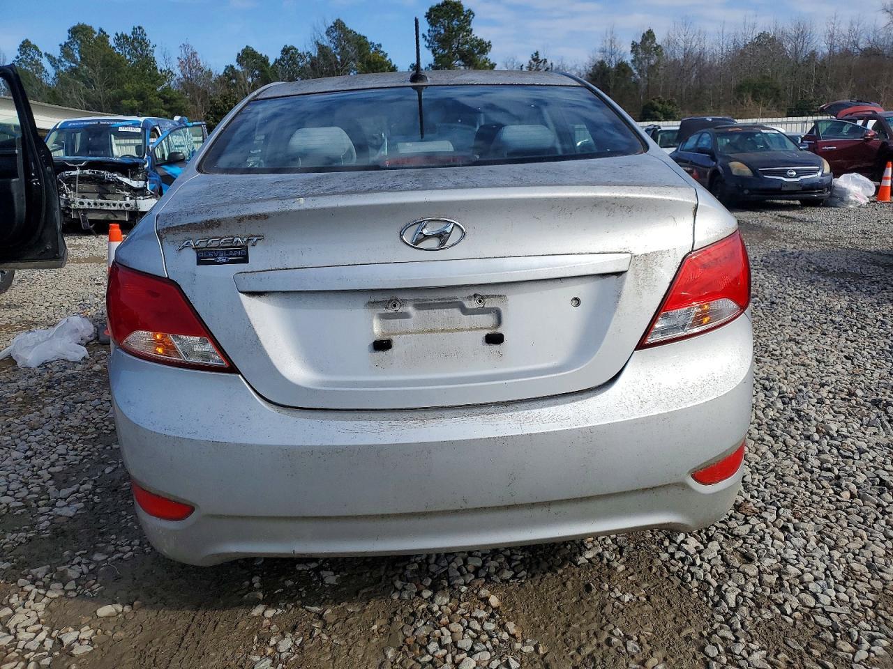 2017 Hyundai Accent - Image 6