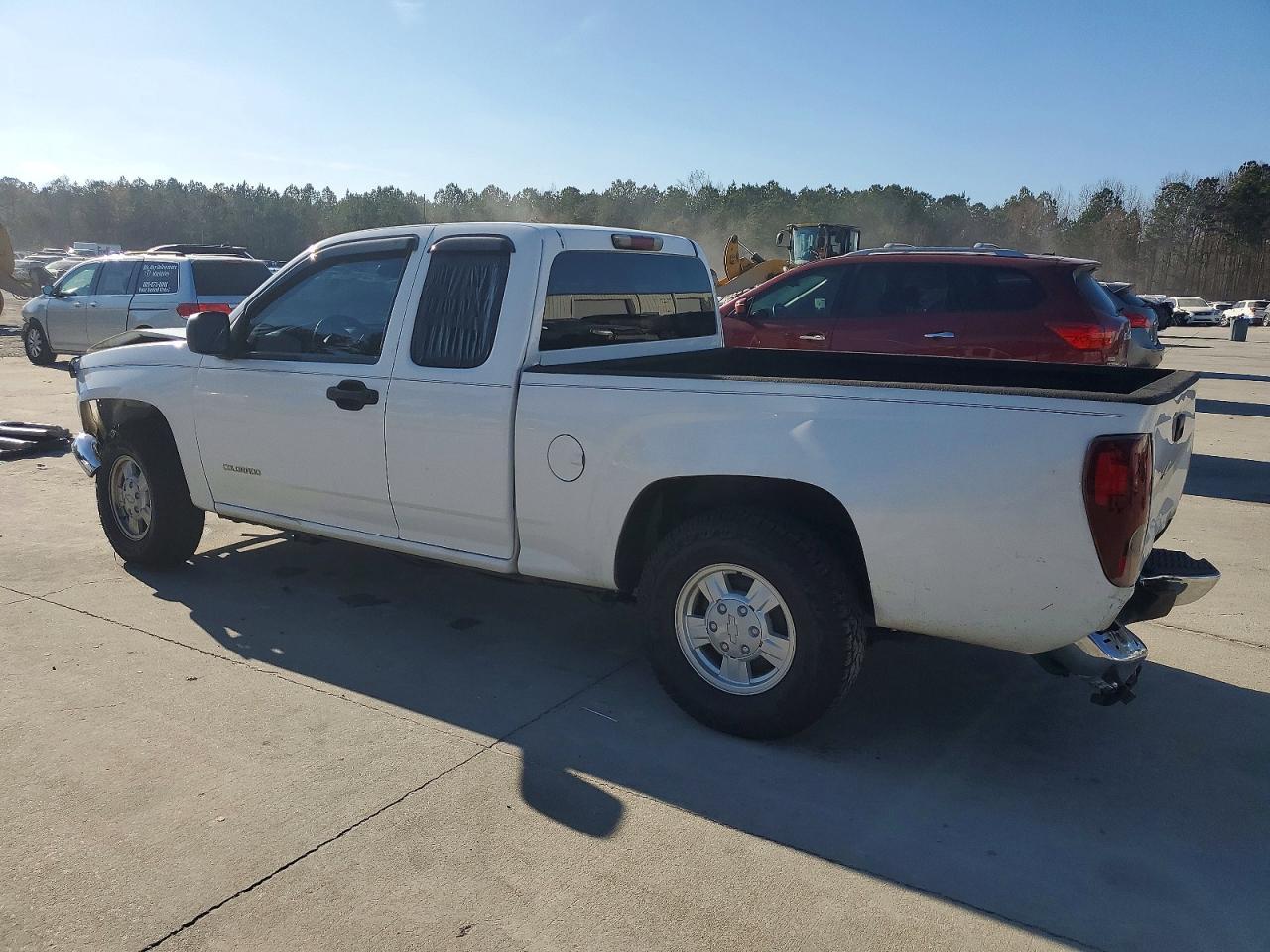 2004 Chevrolet Colorado - Фото 2
