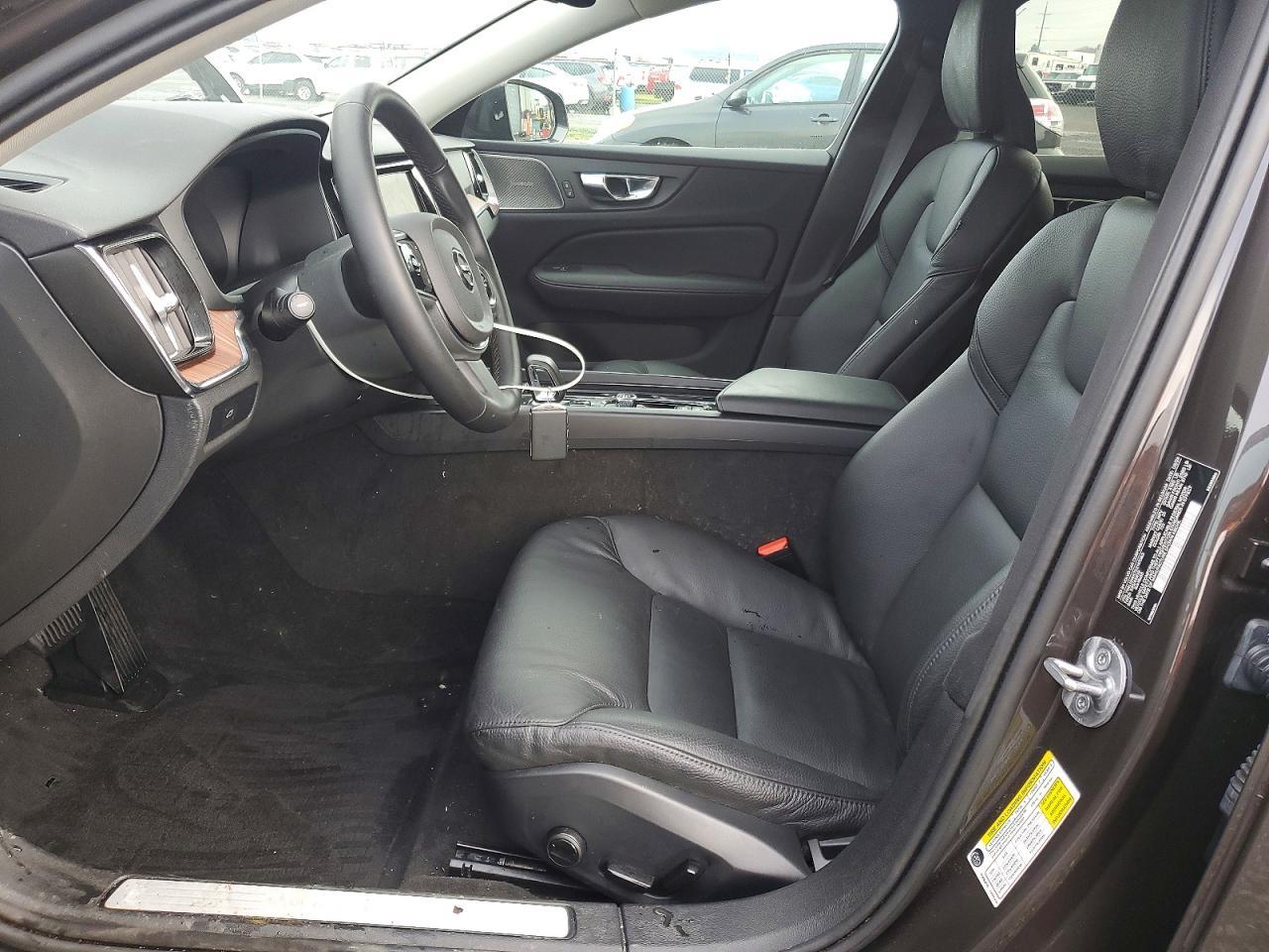 2025 Volvo V60 Cross Country Plus - Фото 7