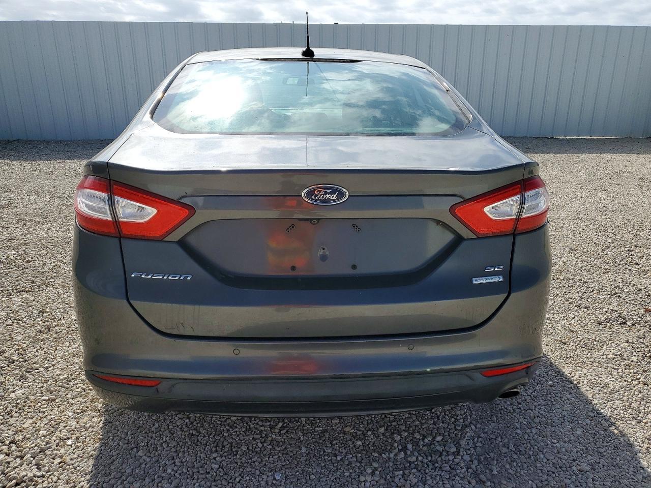 2016 Ford Fusion Se - Фото 6