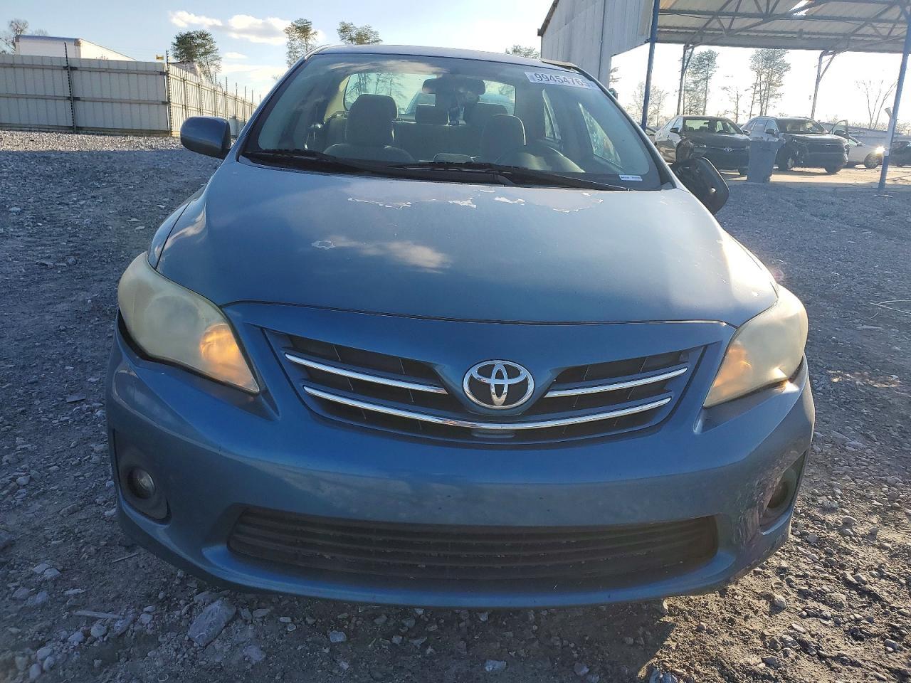 2013 Toyota Corolla Base - Фото 5