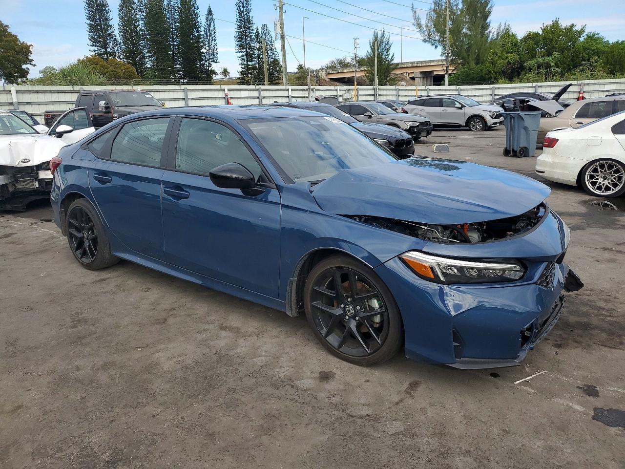 2025 Honda Civic Sport - Image 4