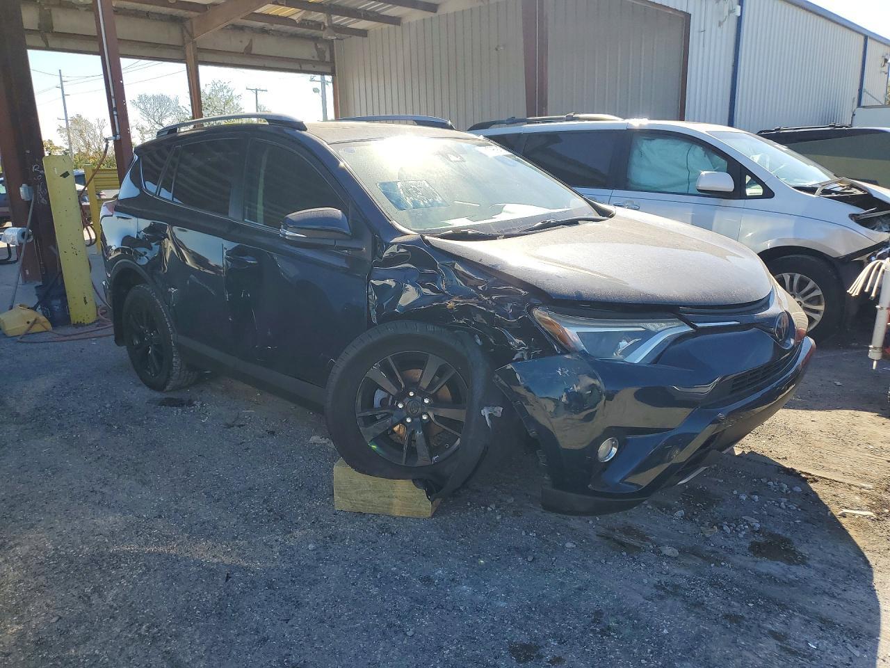 2018 Toyota Rav4 Xle - Фото 4