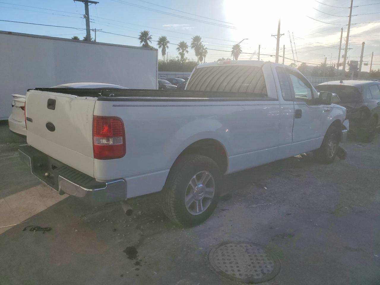 2006 Ford F150 - Фото 3
