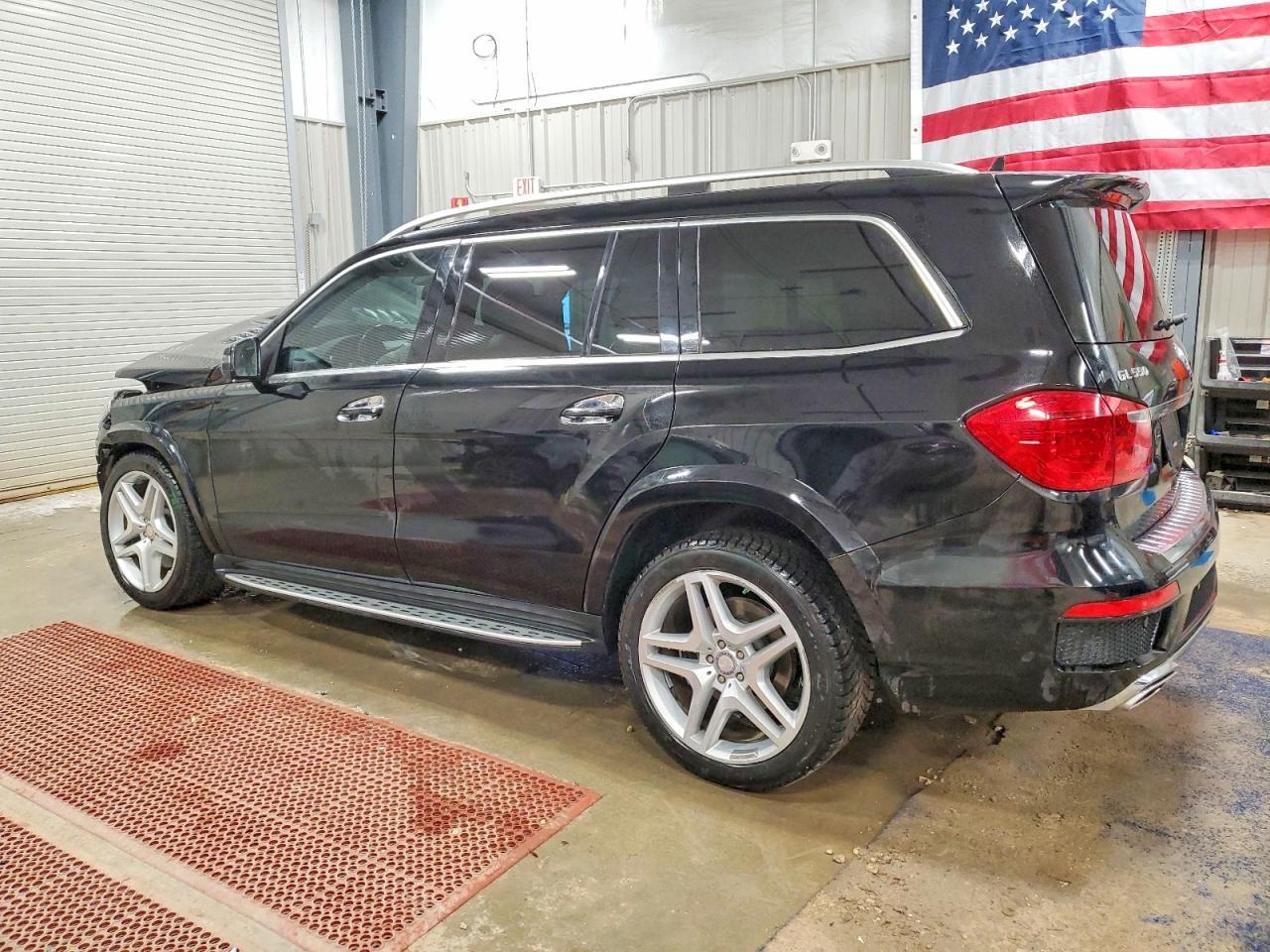 2016 Mercedes-Benz Gl 550 4Matic - Фото 2