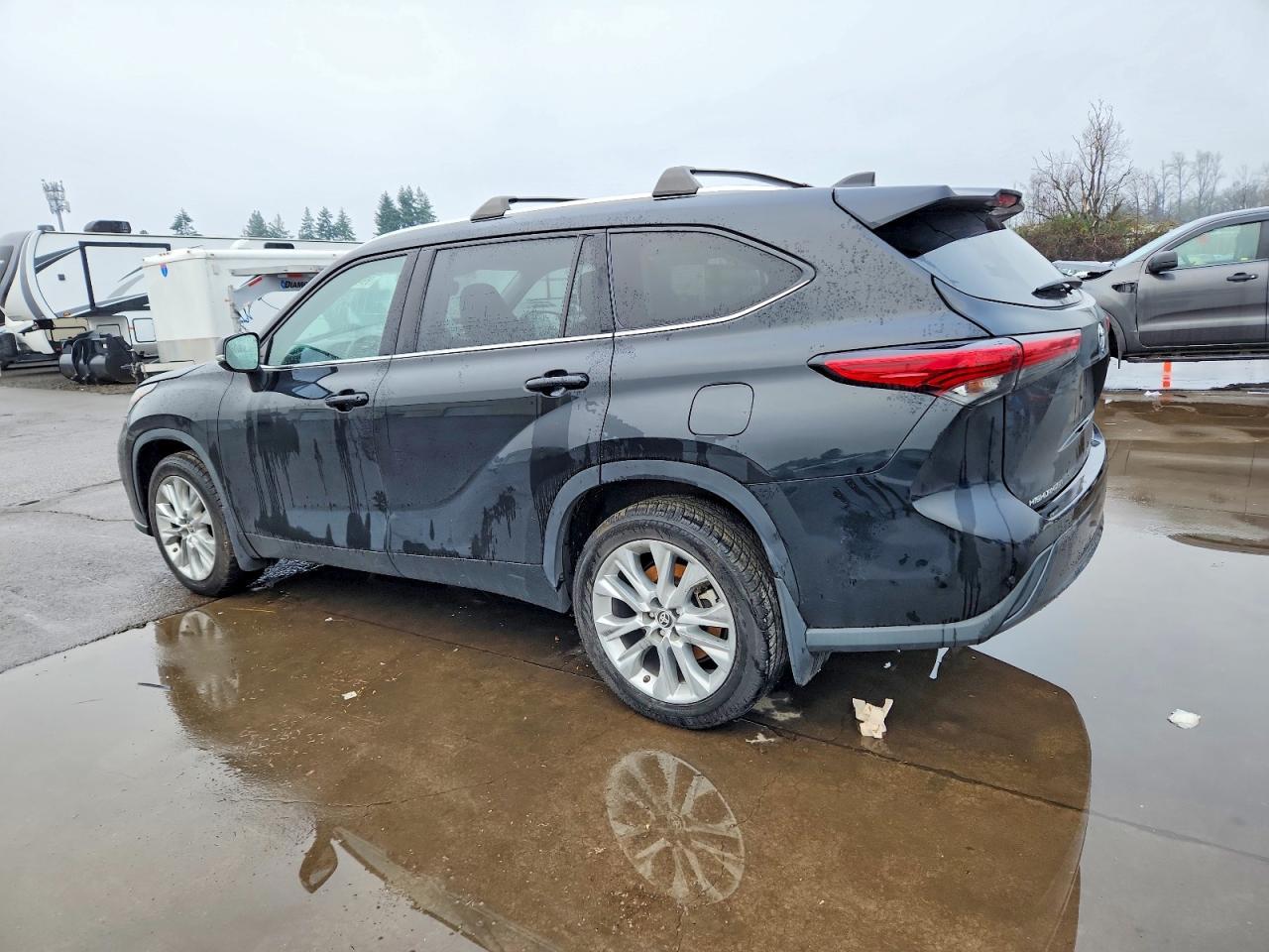 2021 Toyota Highlander Limited - Фото 2