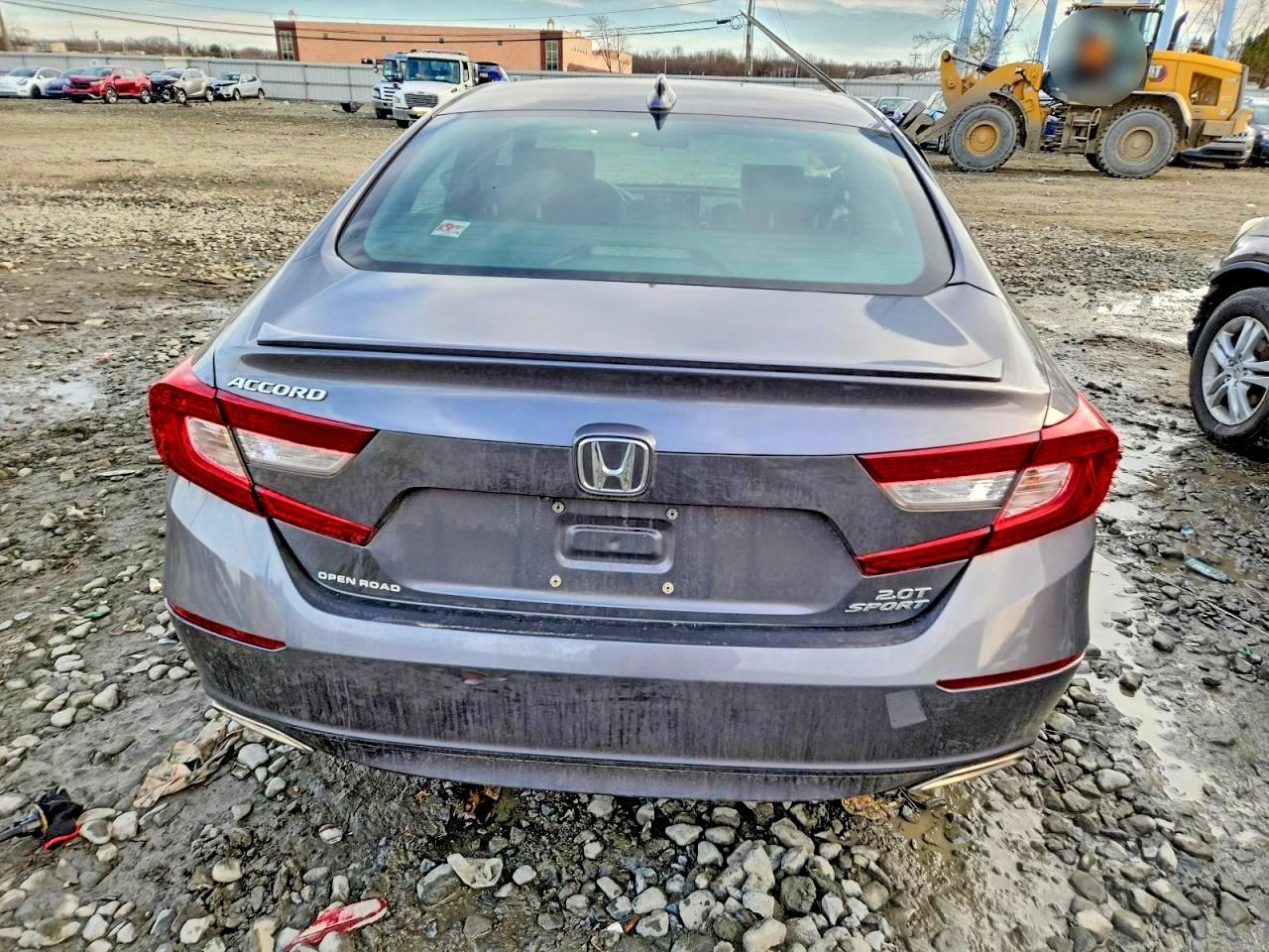 2018 Honda Accord Sport - Image 6