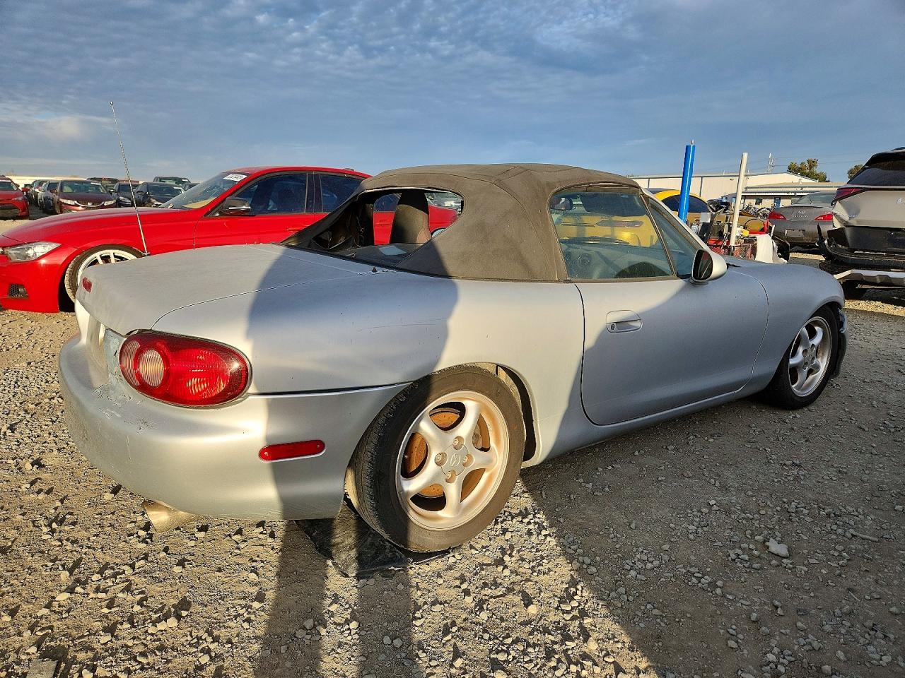 2001 Mazda Mx-5 Miata Base - Фото 3