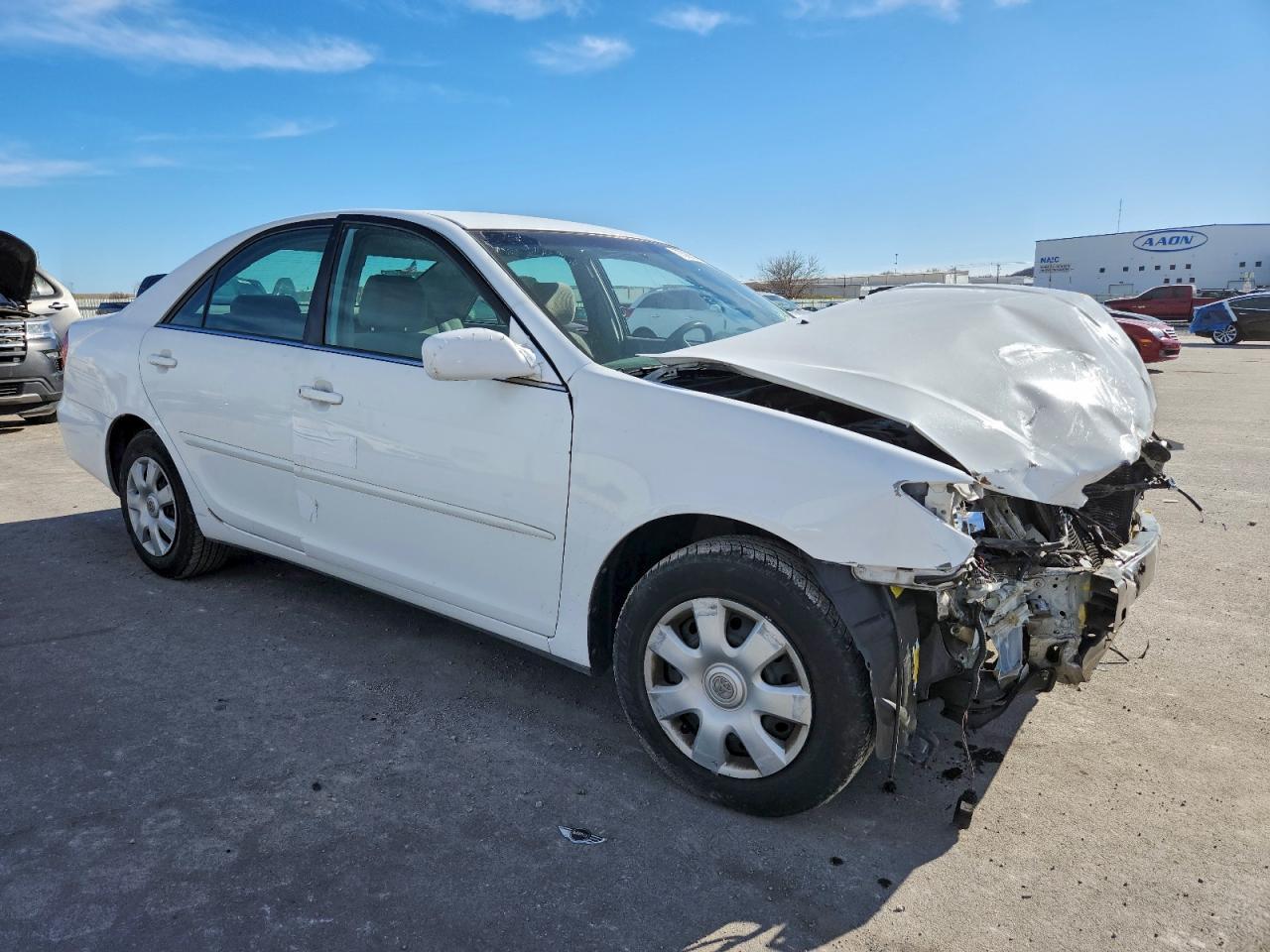 2002 Toyota Camry Le - Фото 4