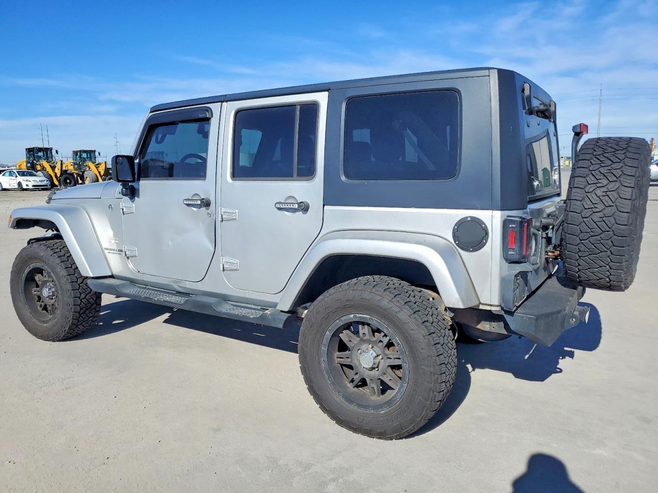 2008 Jeep Wrangler Unlimited Sahara - Фото 2
