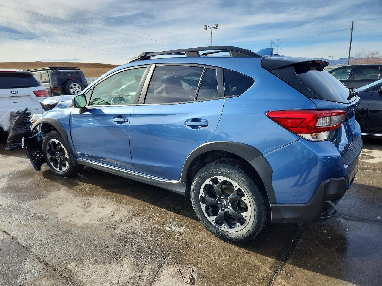 2022 Subaru Crosstrek Premium - Фото 2
