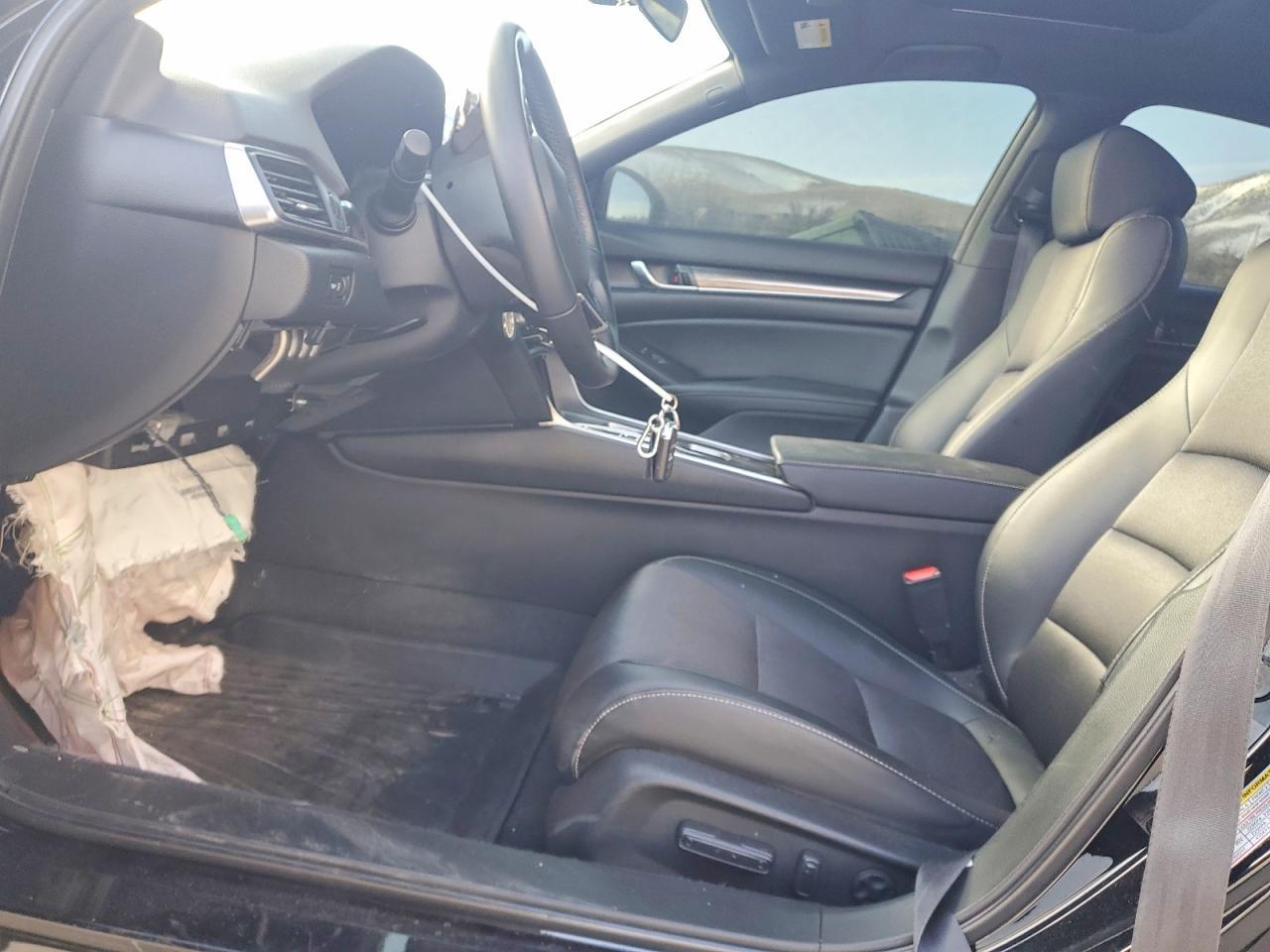 2022 Honda Accord Sport - Фото 7