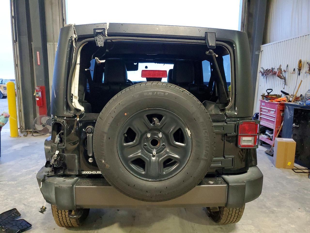 2016 Jeep Wrangler Unlimited Sport - Image 6