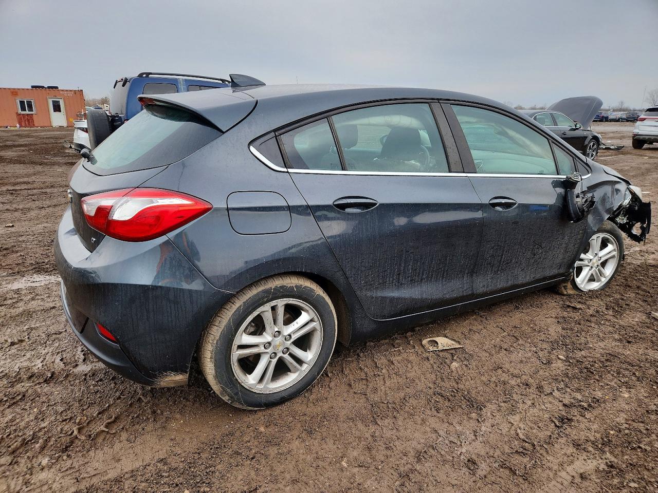 2017 Chevrolet Cruze Lt - Image 3