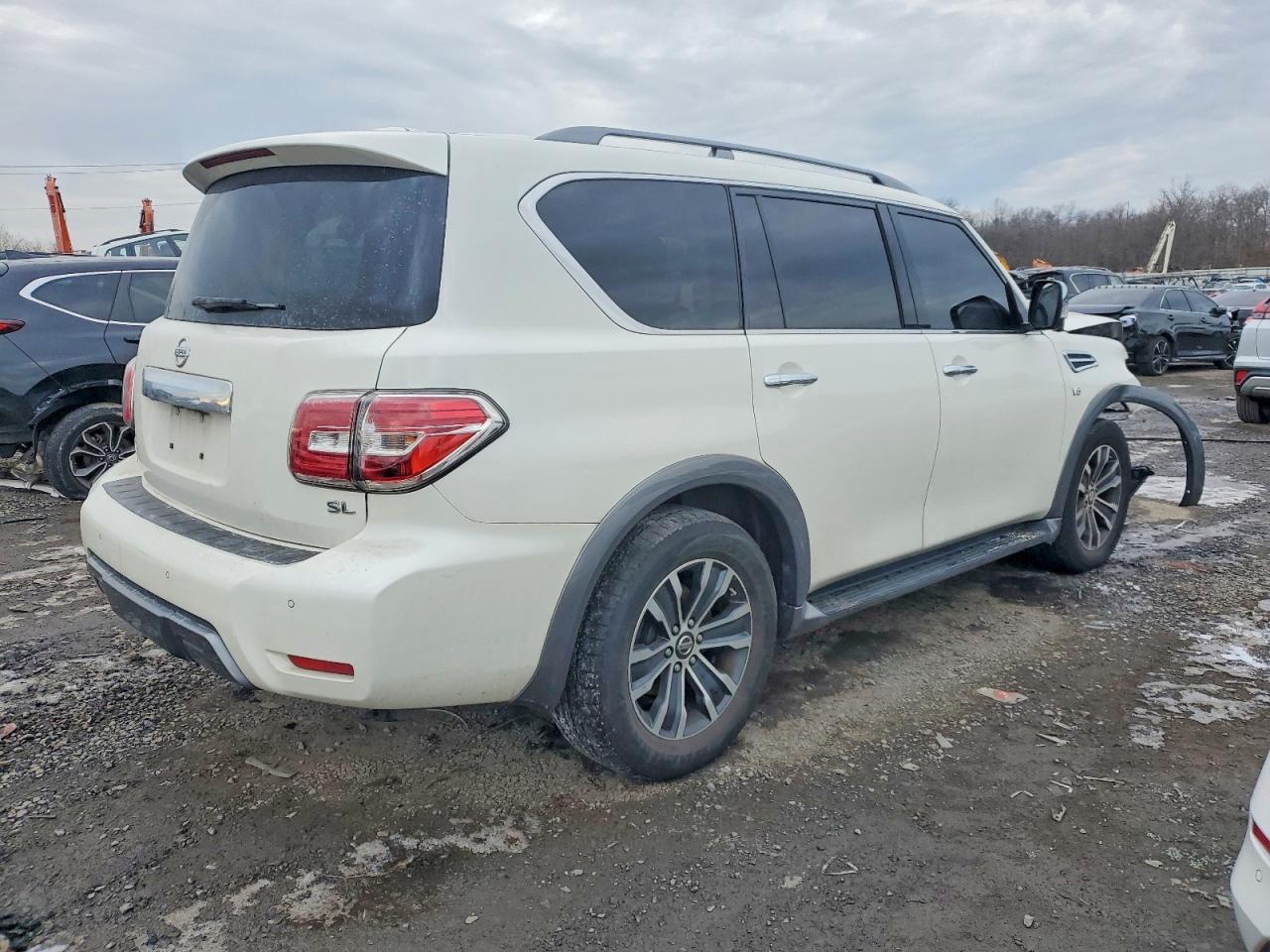 2020 Nissan Armada Sv - Image 3