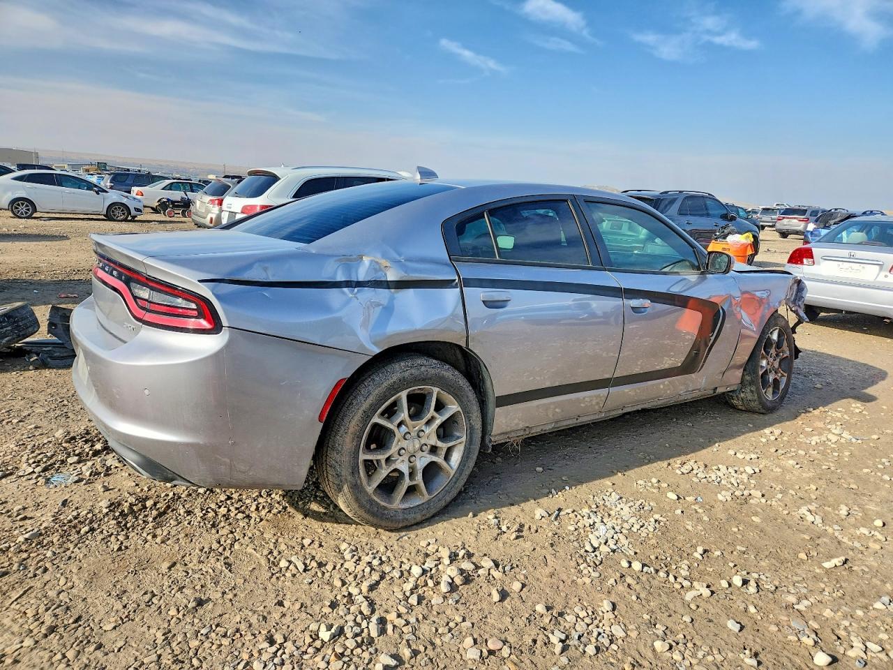 2015 Dodge Charger Sxt - Фото 3