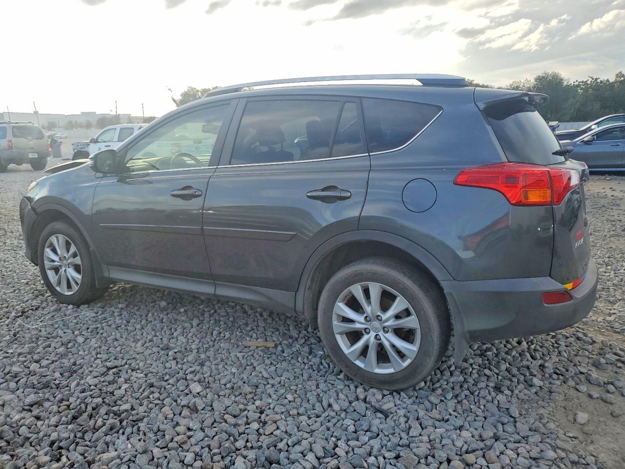 2013 Toyota Rav4 Limited - Фото 2
