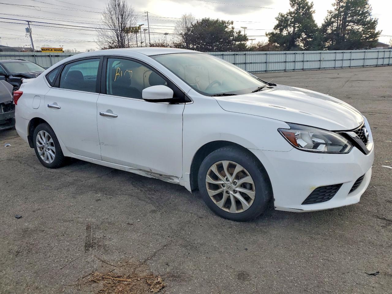 2018 Nissan Sentra S - Фото 4