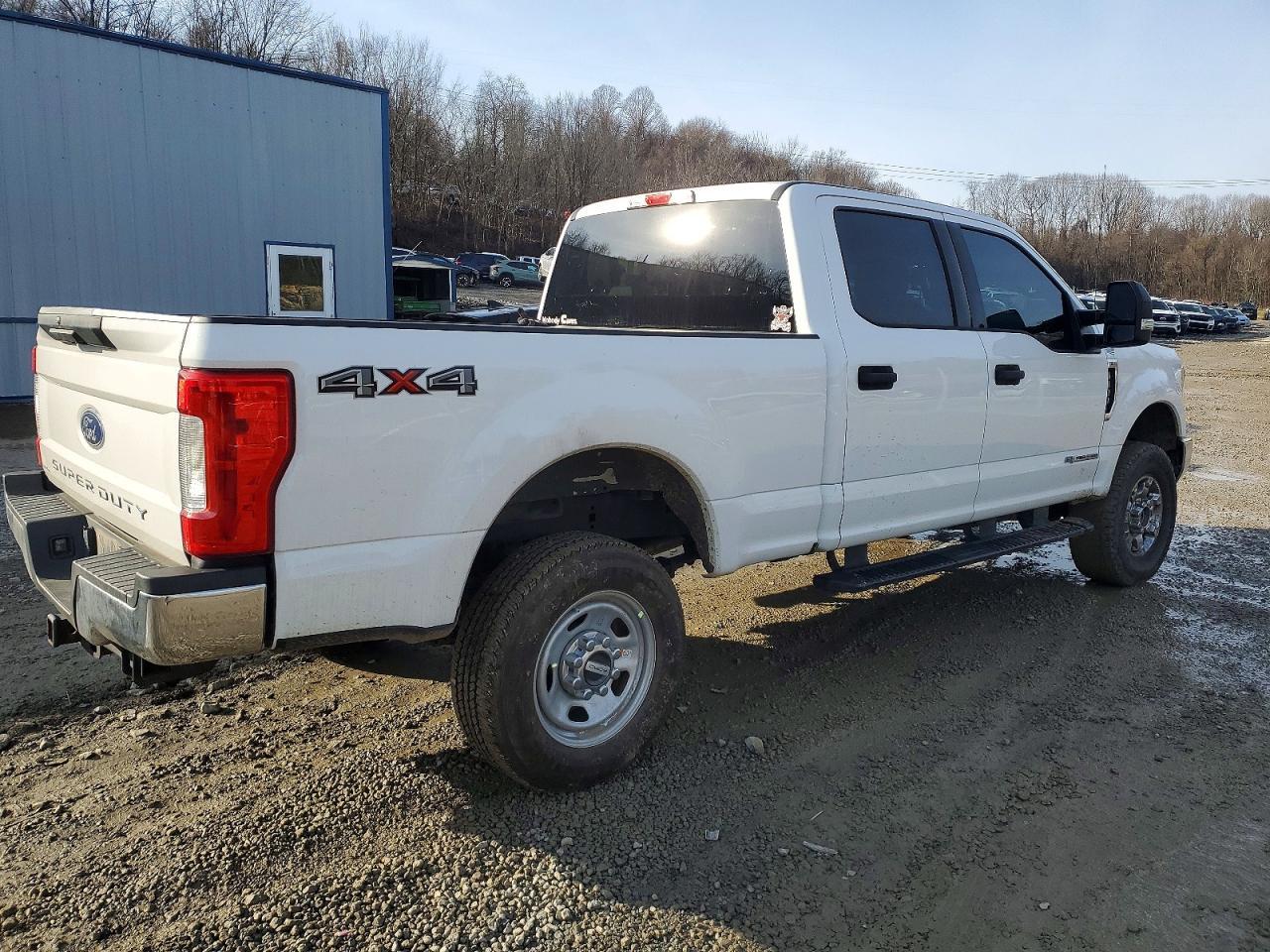 2019 Ford F250 Super Duty - Фото 3