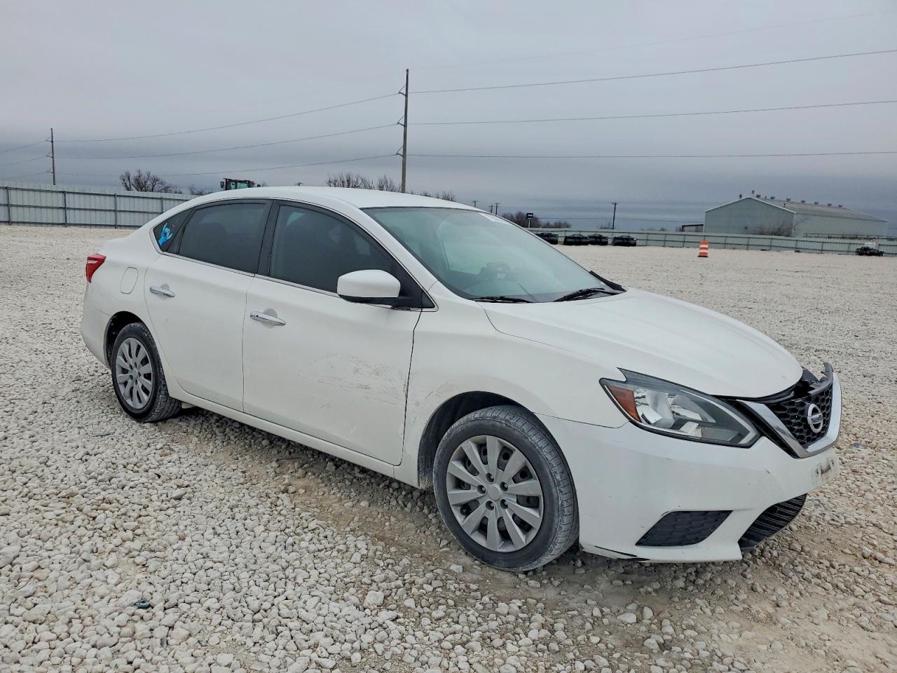 2016 Nissan Sentra S - Фото 4