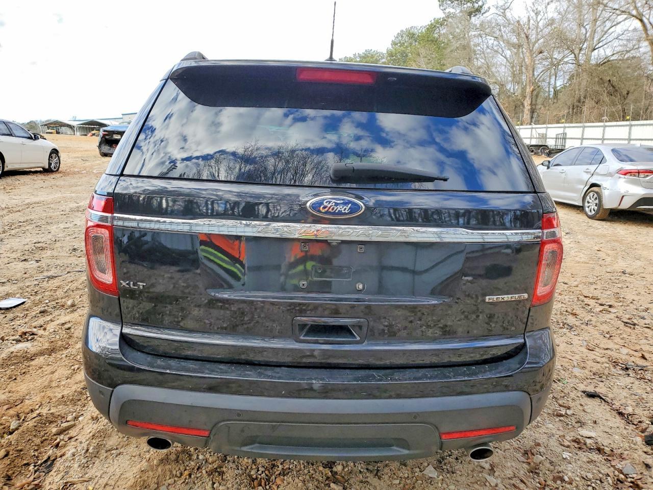 2013 Ford Explorer - Image 6