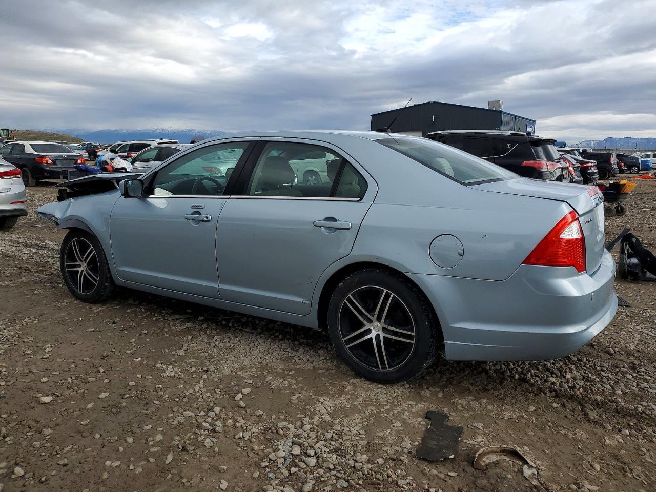 2011 Ford Fusion Hybrid - Фото 2