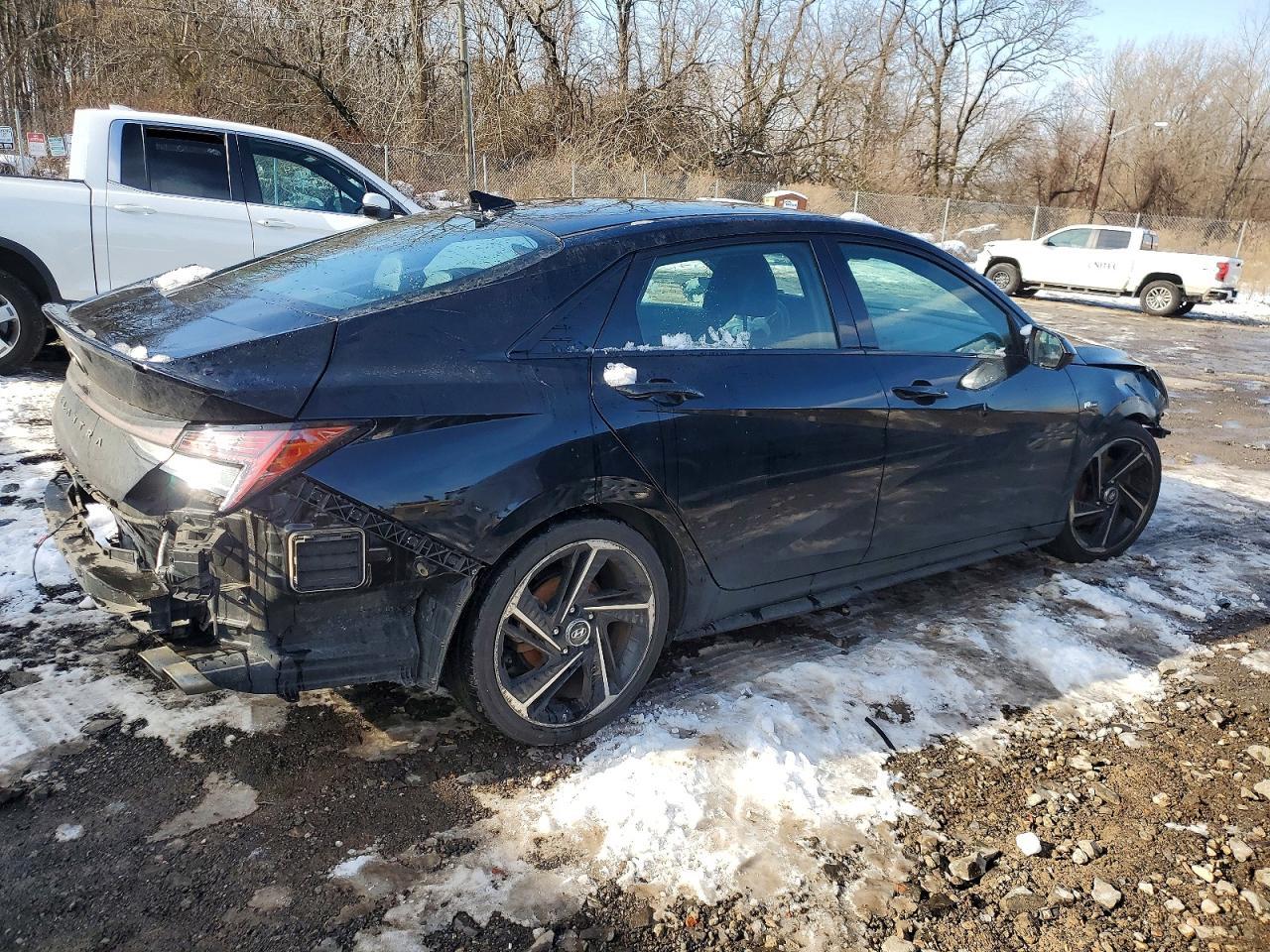 2021 Hyundai Elantra N Line - Фото 3