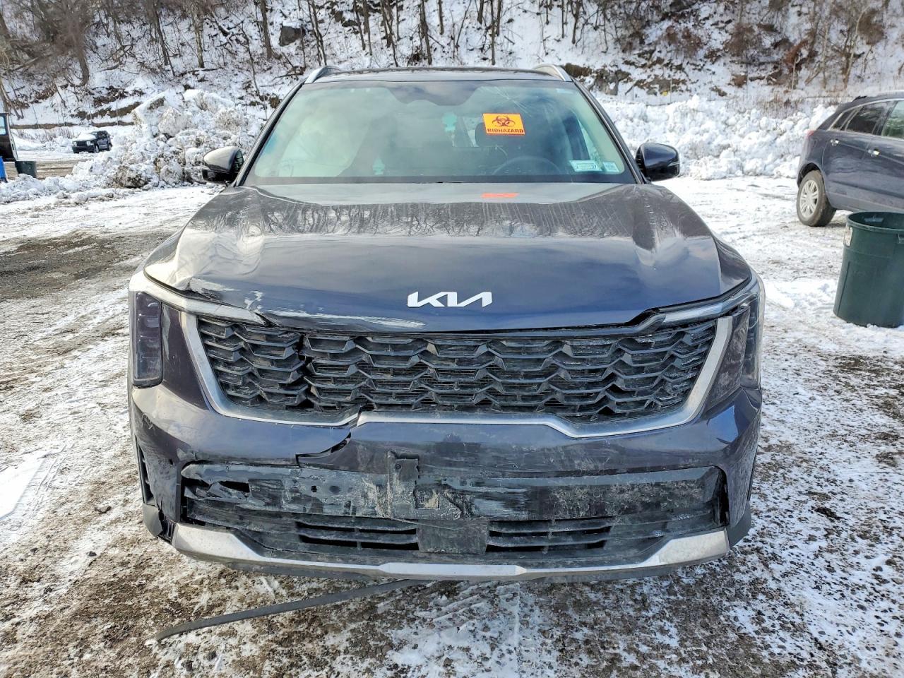 2025 Kia Sorento S - Image 5