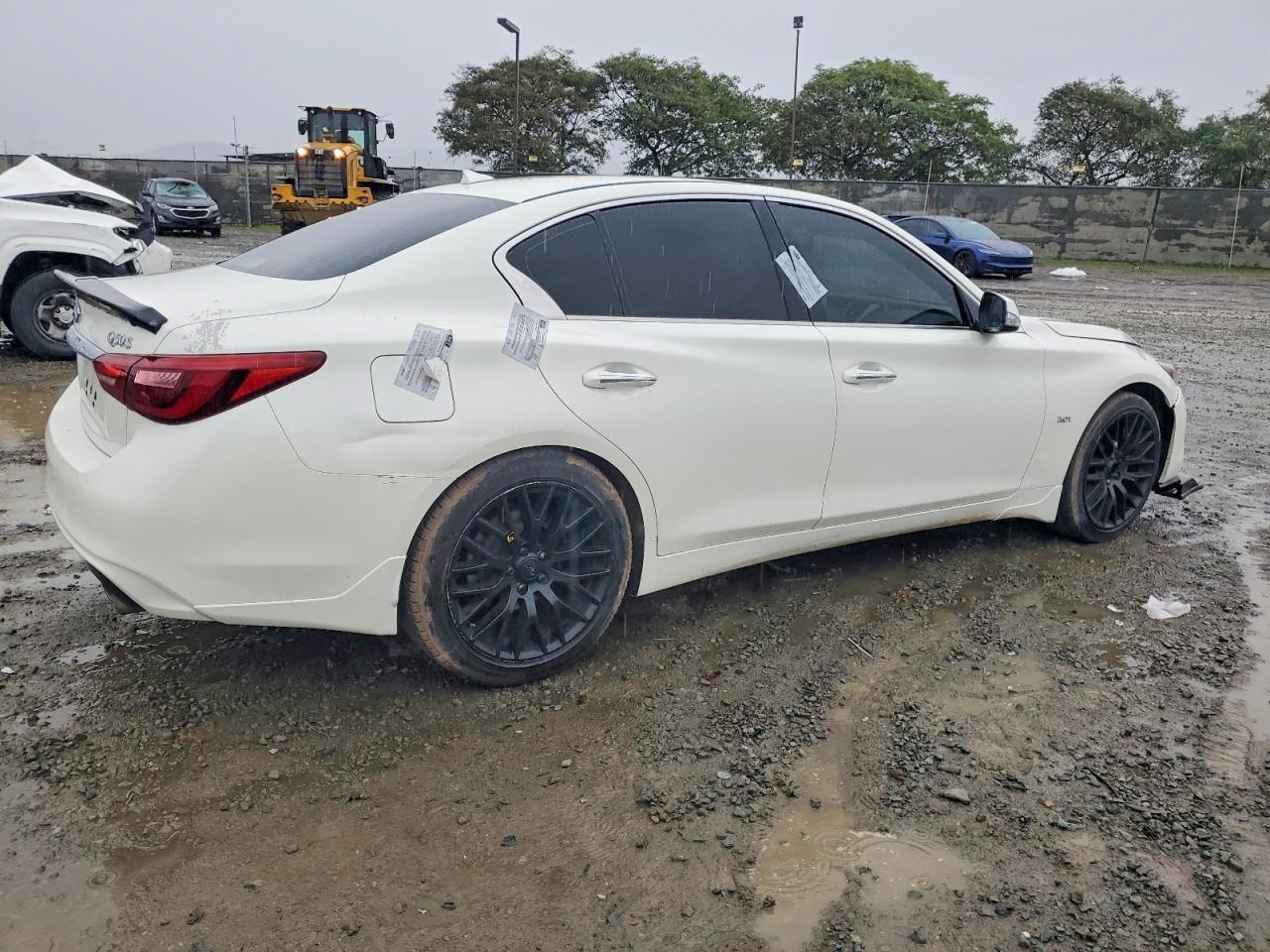 2018 Infiniti Q50 Luxe - Image 3