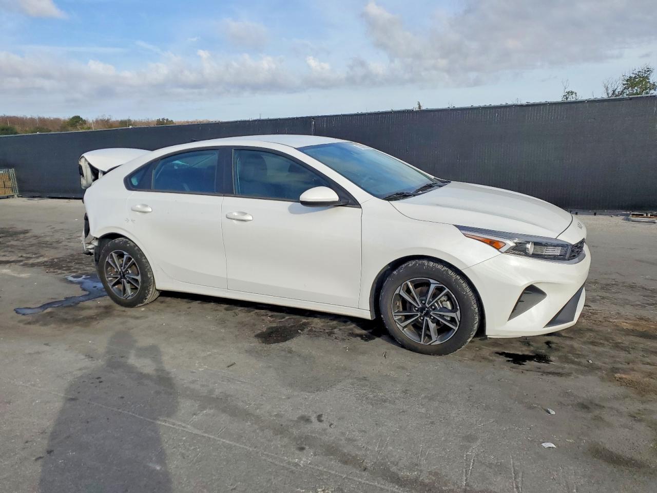 2024 Kia Forte Lx - Фото 4