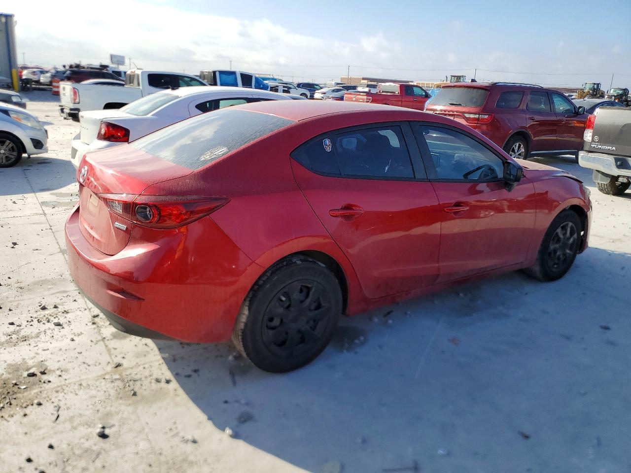 2016 Mazda 3 Sport - Image 3