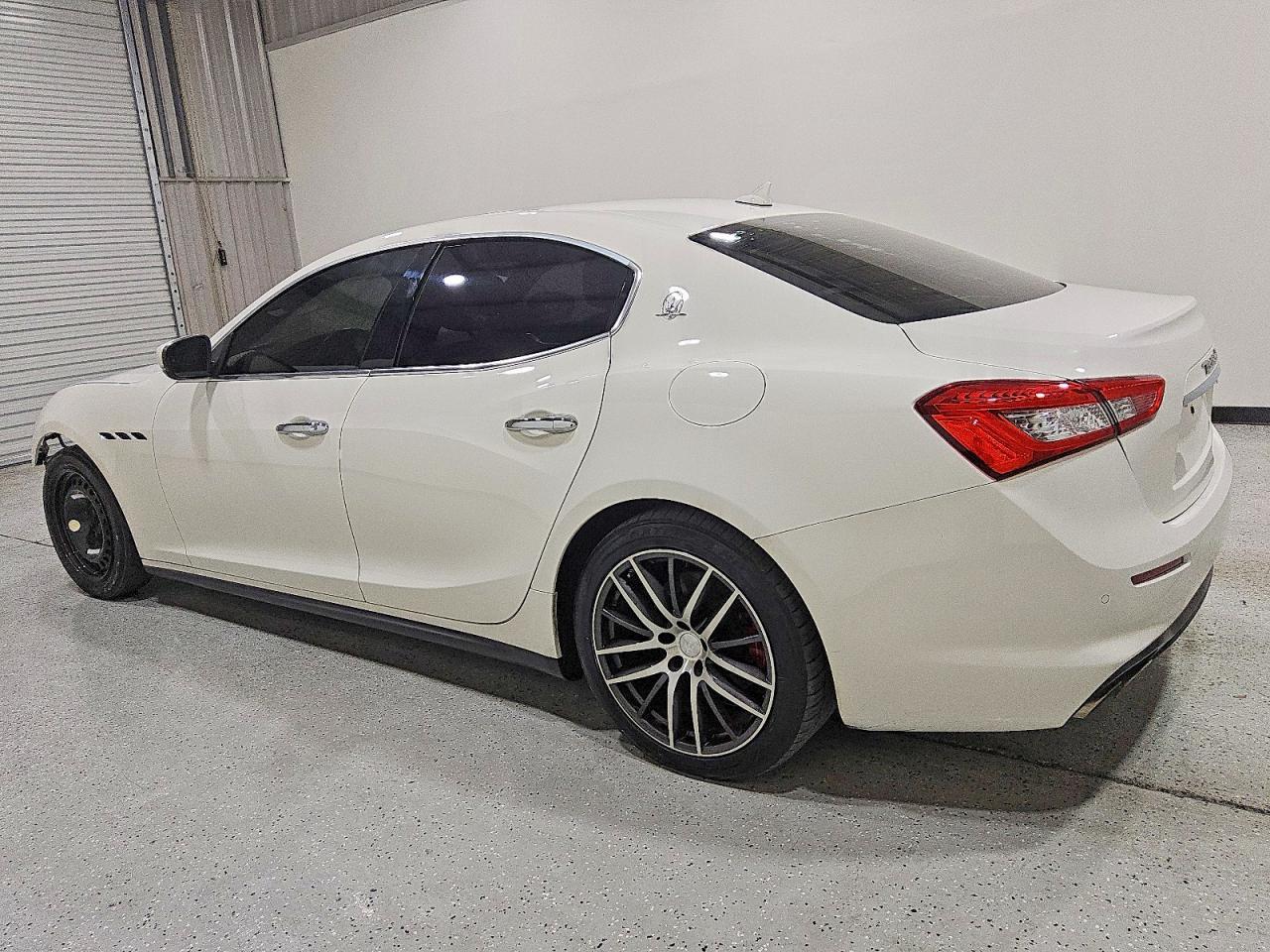 2018 Maserati Ghibli * Clean Title * Prior Repo * - Фото 2