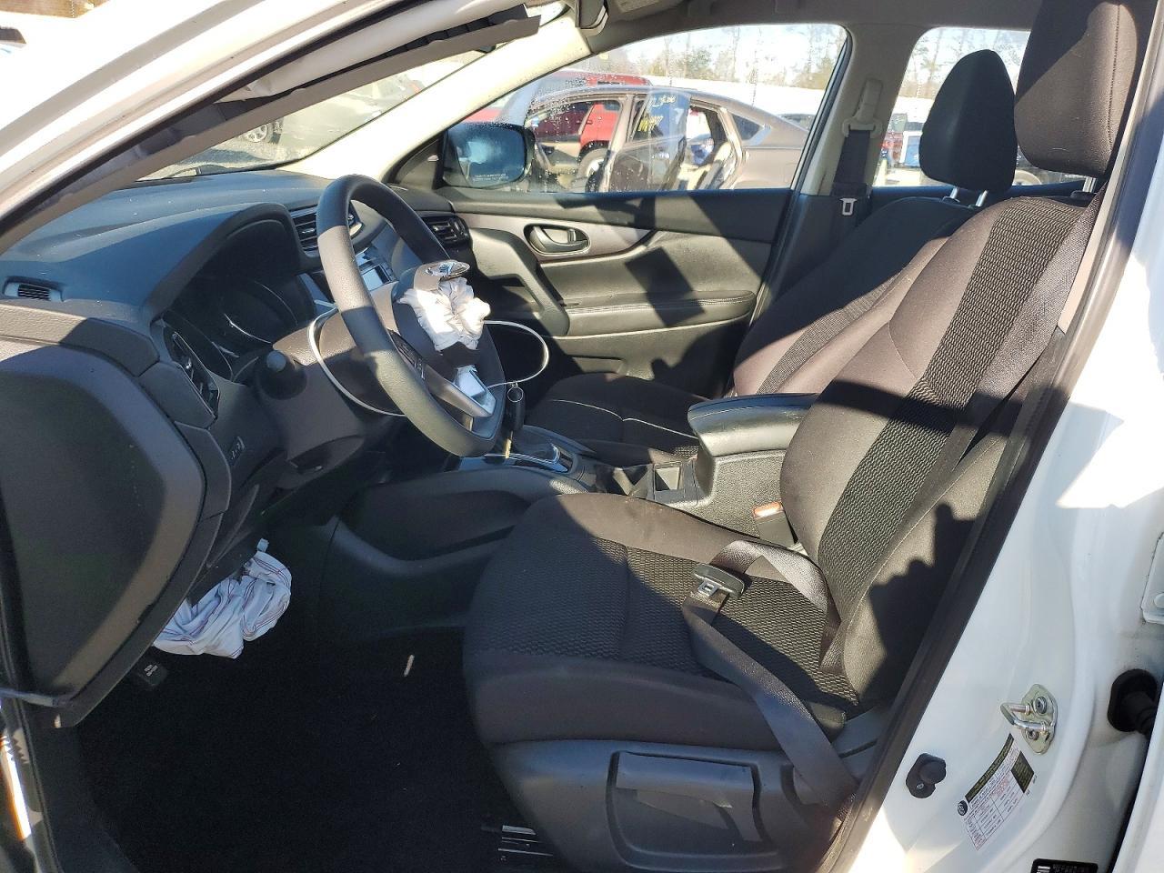 2022 Nissan Rogue Sport S - Фото 7