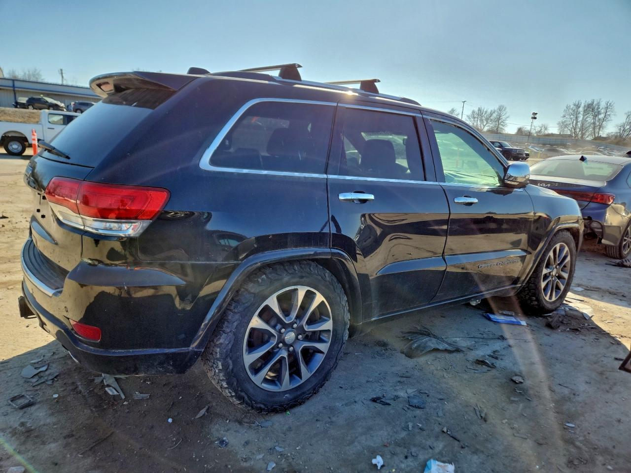 2017 Jeep Grand Cherokee Overland - Фото 3