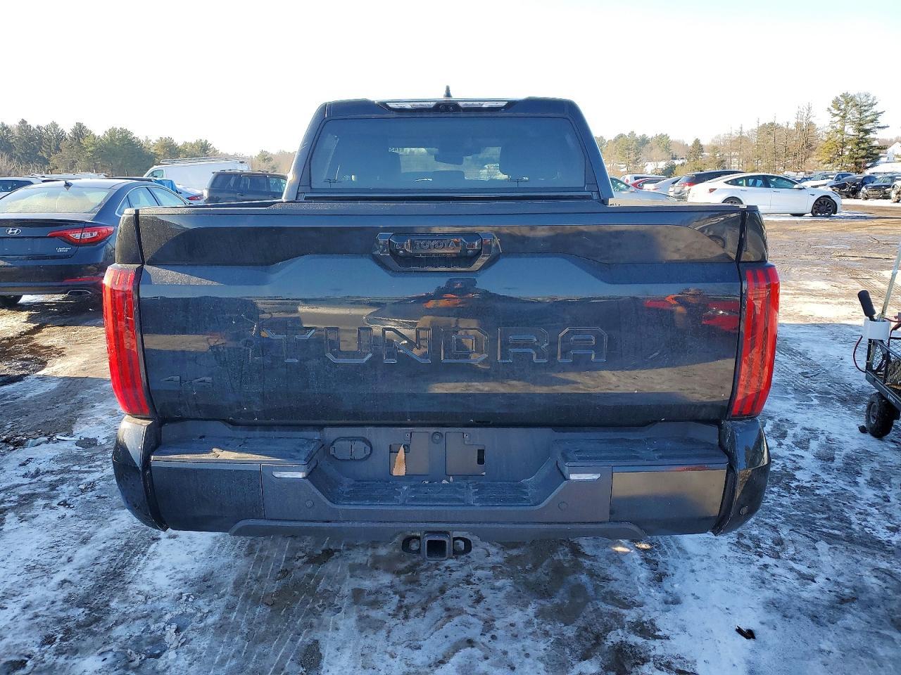 2024 Toyota Tundra Crewmax Sr - Фото 6