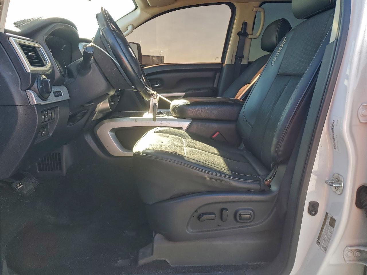 2019 Nissan Titan Xd Sl - Фото 7