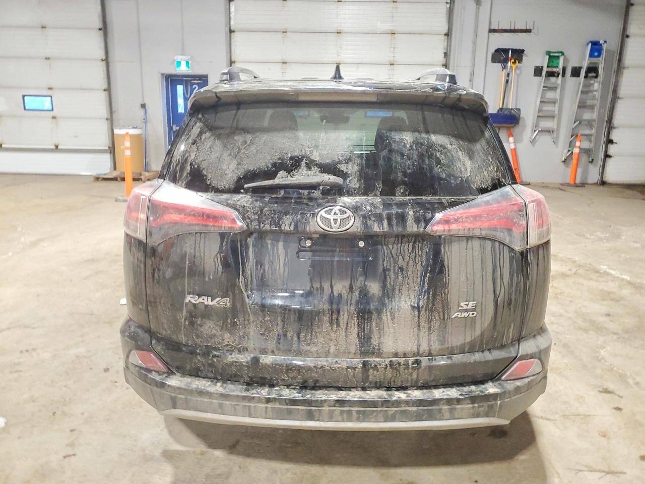 2018 Toyota Rav4 Se - Фото 6