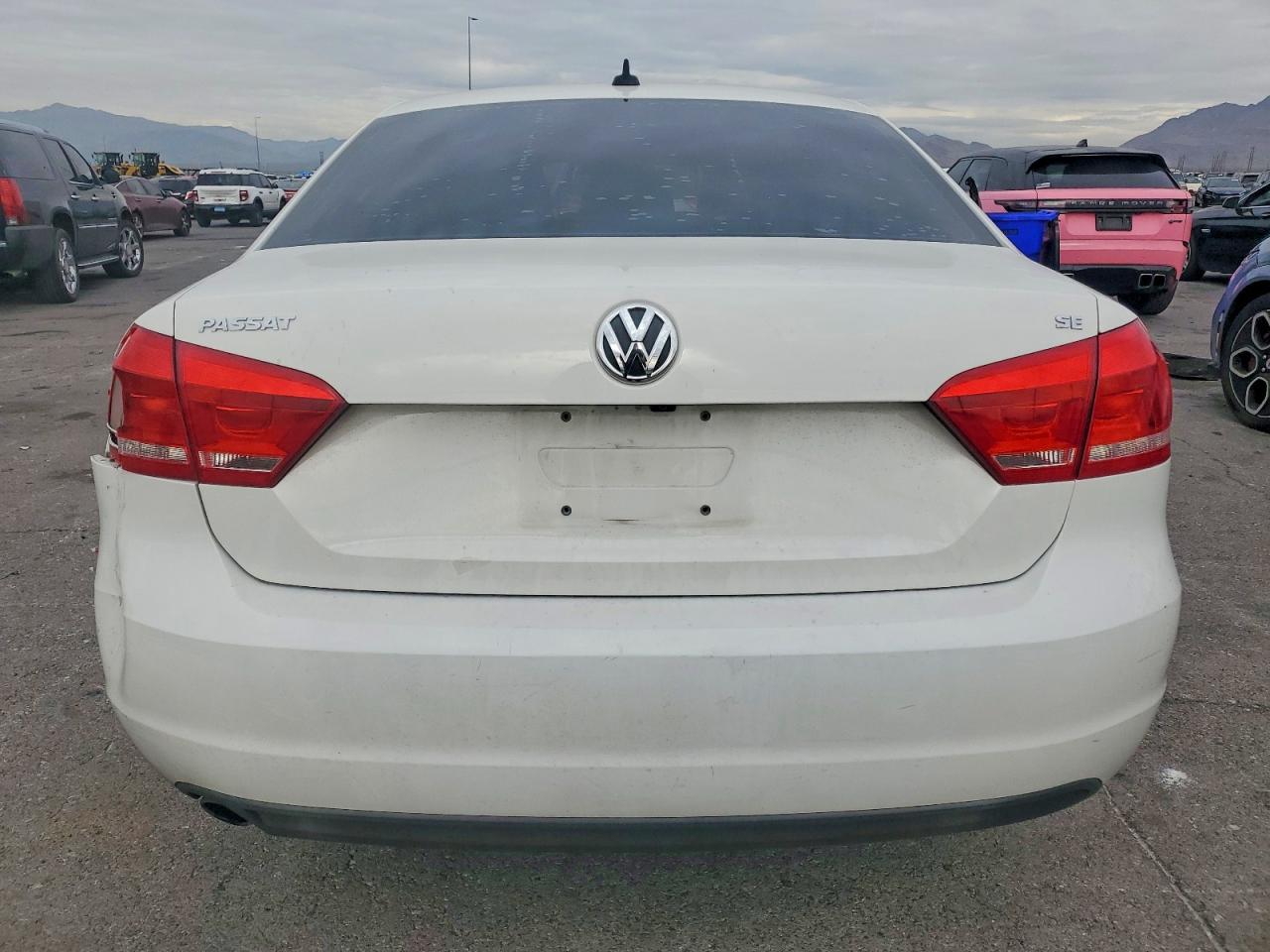 2014 Volkswagen Passat Se - Фото 6