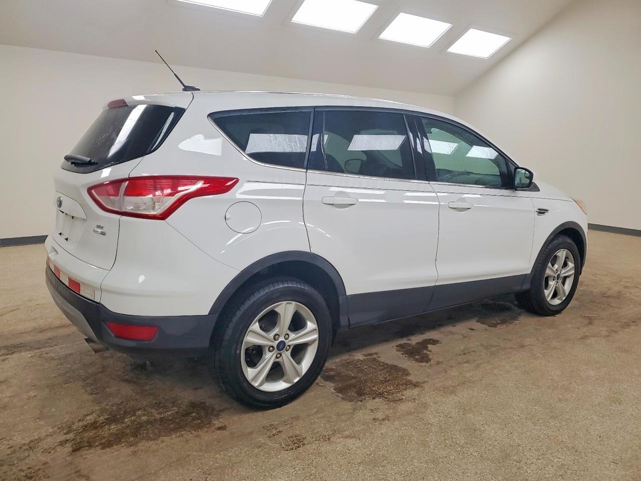 2016 Ford Escape Se - Фото 3