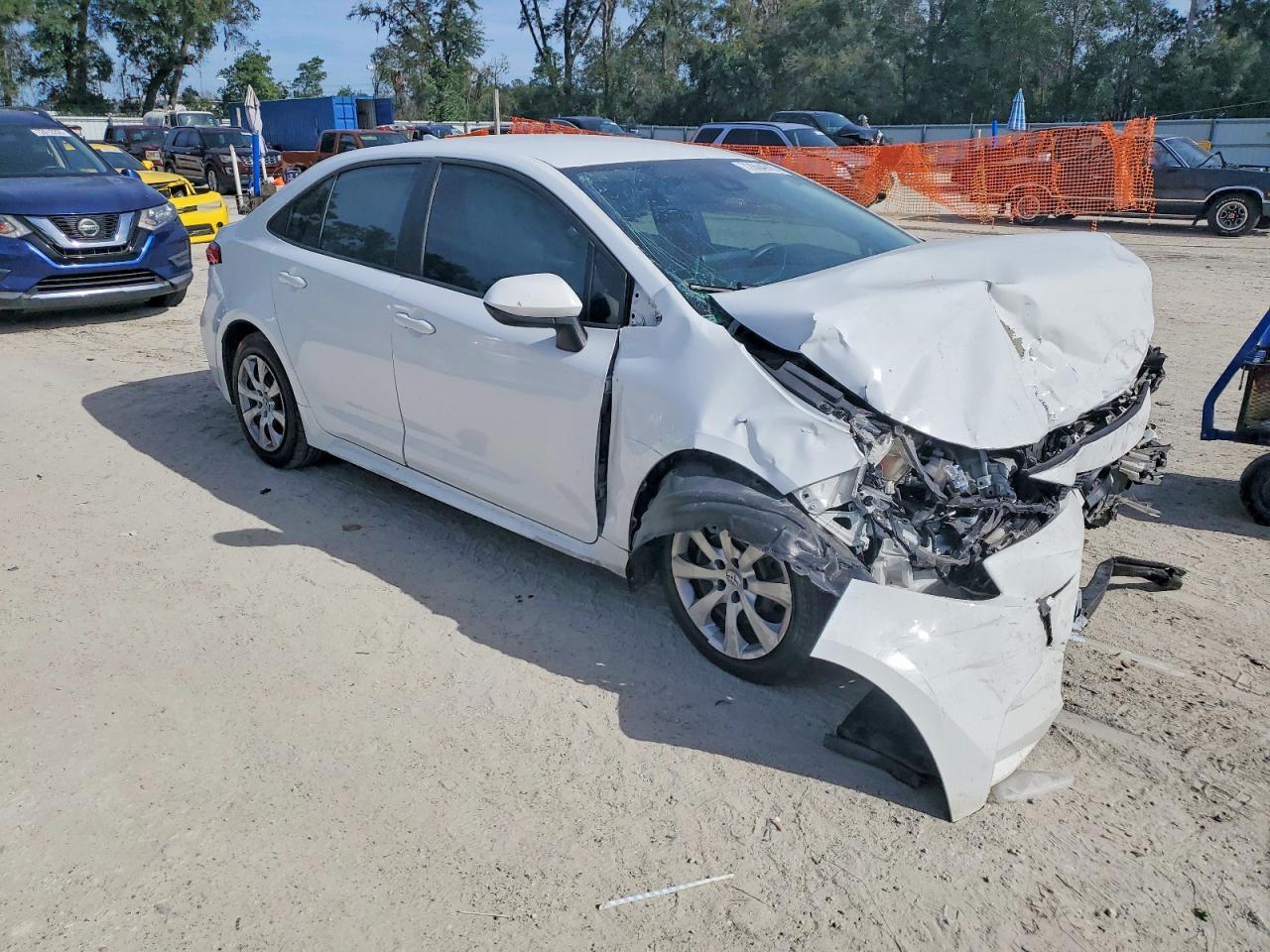 2021 Toyota Corolla Le - Image 4
