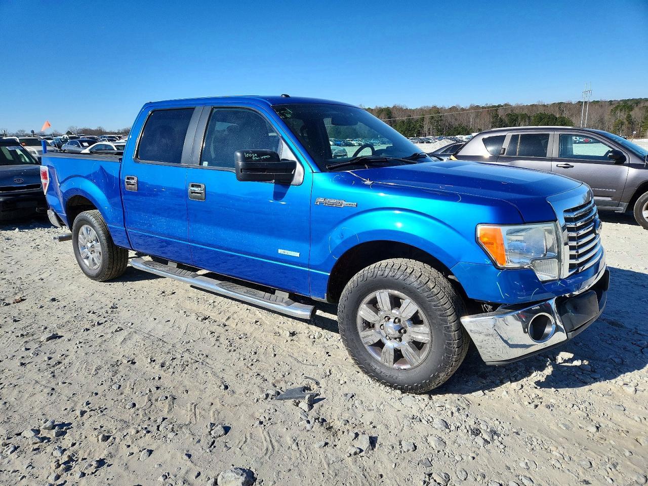 2011 Ford F150 Supercrew - Image 4