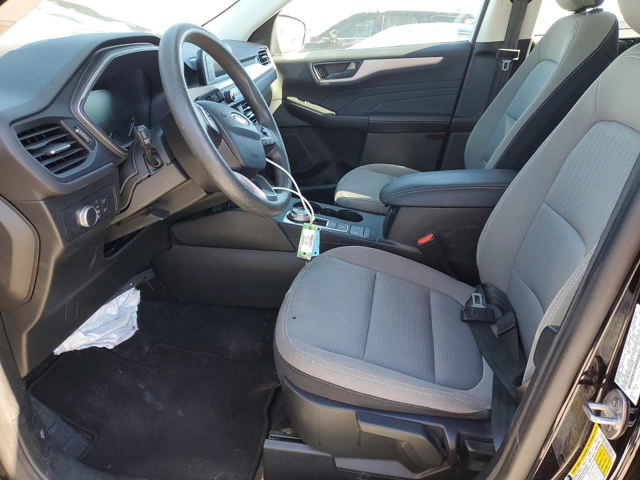 2021 Ford Escape S - Фото 7