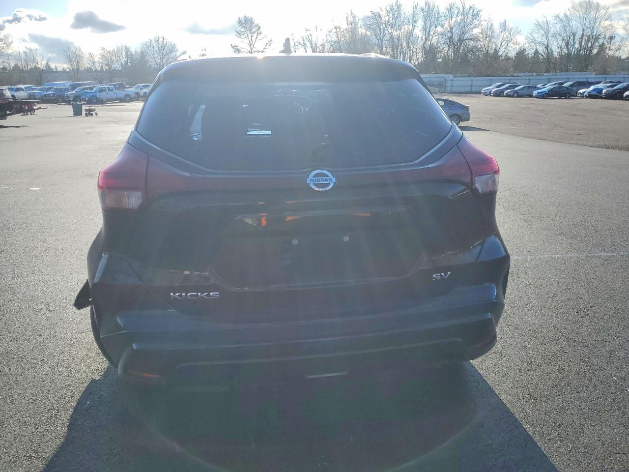2021 Nissan Kicks Sv - Image 6