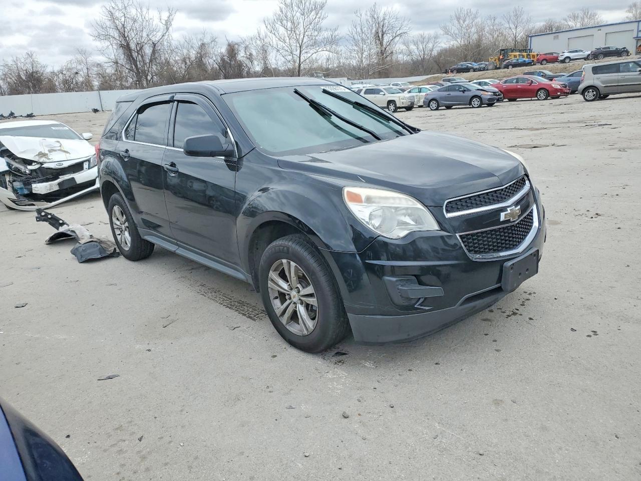2015 Chevrolet Equinox Ls - Image 4
