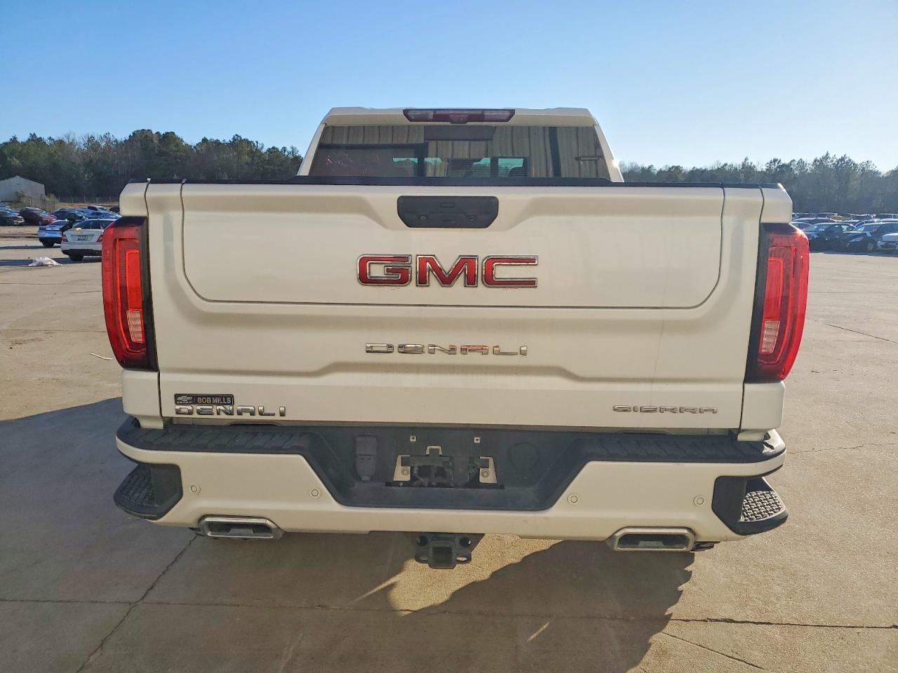 2022 GMC Sierra - Фото 6