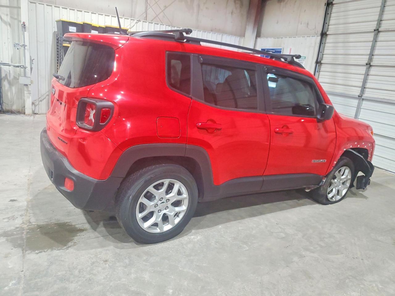 2018 Jeep Renegade Sport - Image 3