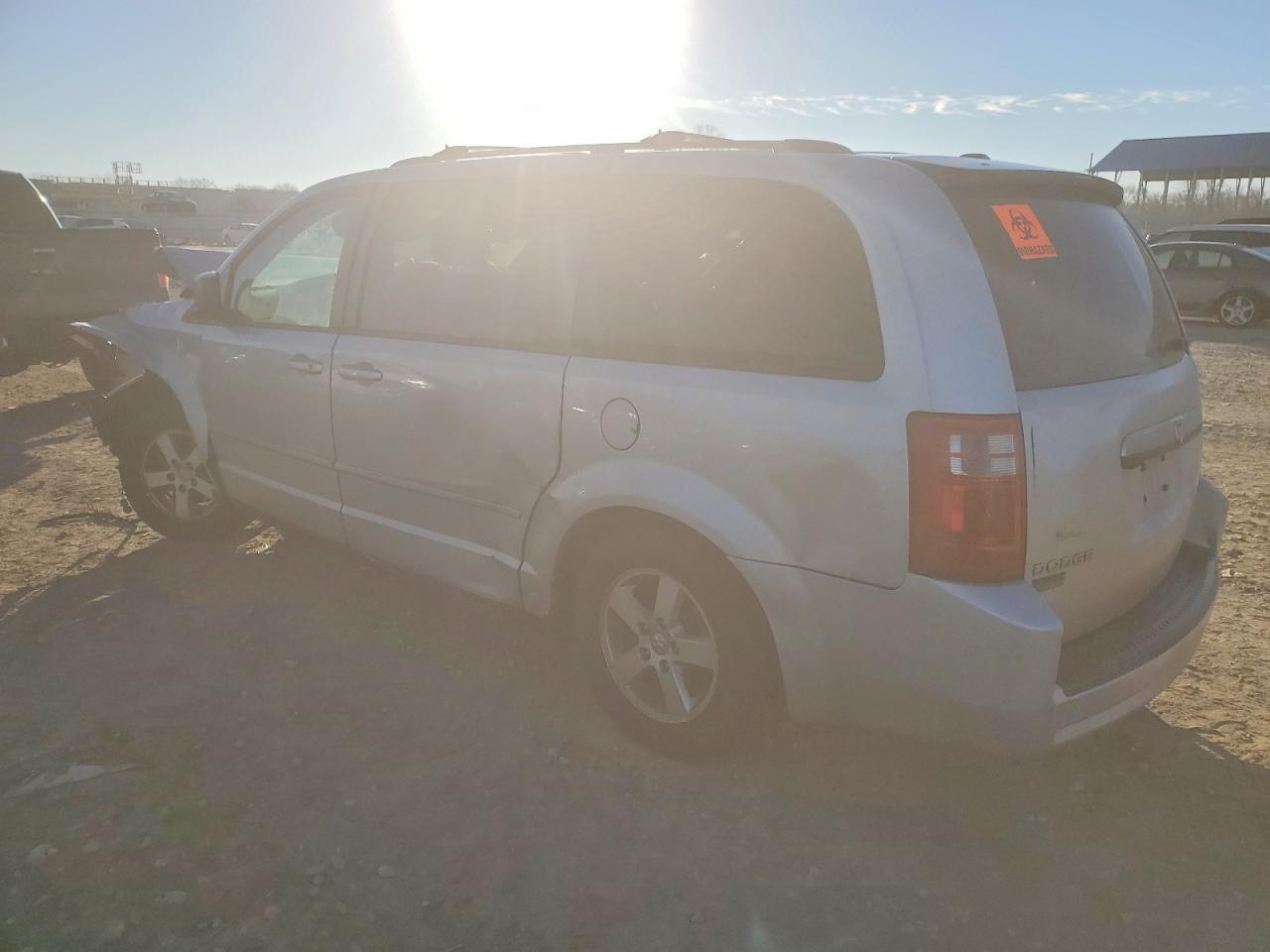 2010 Dodge Grand Caravan Se - Фото 2