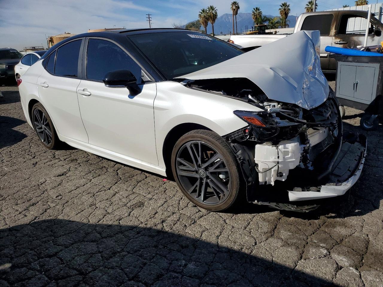 2025 Toyota Camry Xse - Фото 4